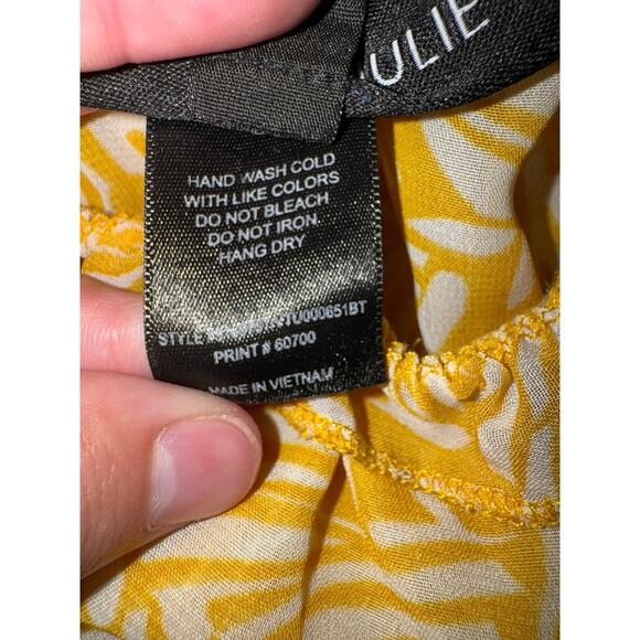 Stella & Julie Yellow Floral Print Ruffle Tiered Dress 14W Plus Off Shoulder - Picture 3 of 4